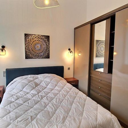 Appartement De Charme Dans Immeuble Haussmannien เปรีเกอ ภายนอก รูปภาพ