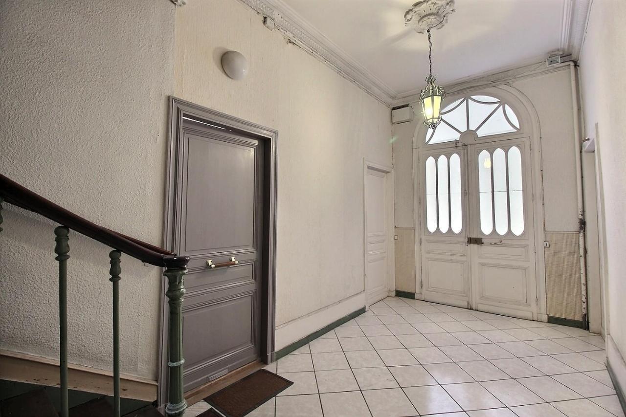 Appartement De Charme Dans Immeuble Haussmannien เปรีเกอ ภายนอก รูปภาพ