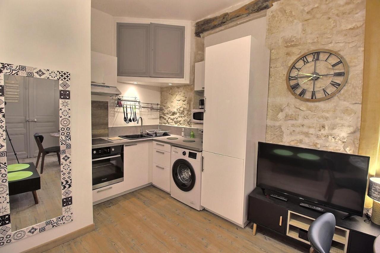 Appartement De Charme Dans Immeuble Haussmannien เปรีเกอ ภายนอก รูปภาพ